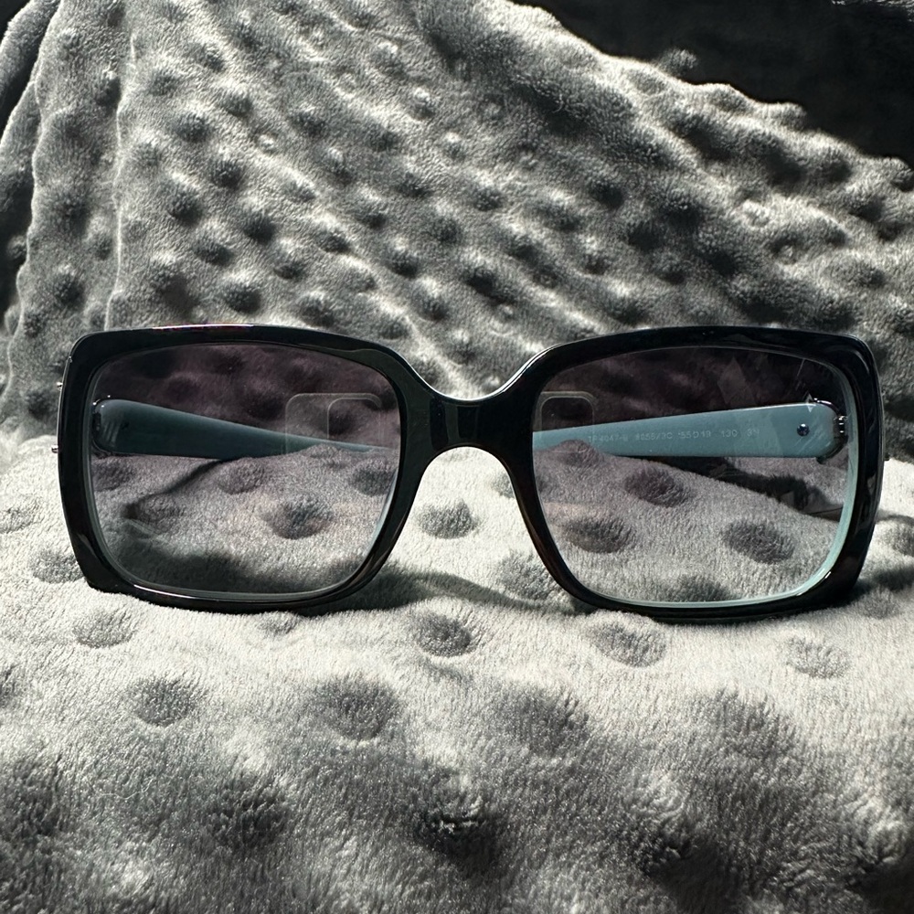 Authentic Tiffany & Co. Rectangle Sunglasses - Picture 10 of 15